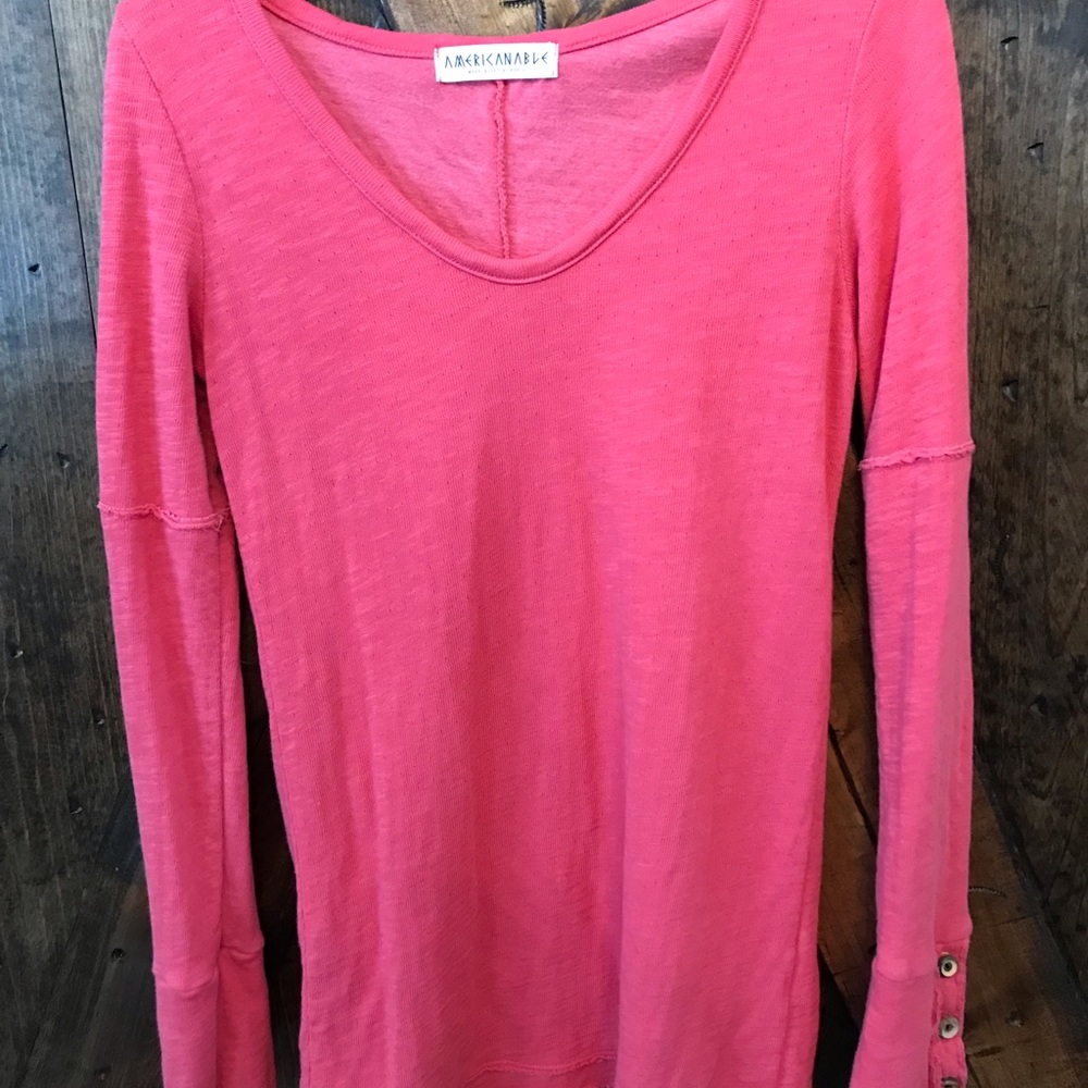 Button cuff top